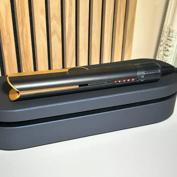 Випрямляч для волосся з кейсом HT01 Airstrait Strawberry Onyx Black/Gold id05 фото